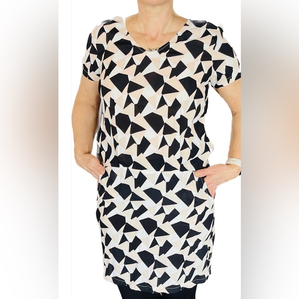 NWT Ishi crepe dress, black dusty pink and cream, size L